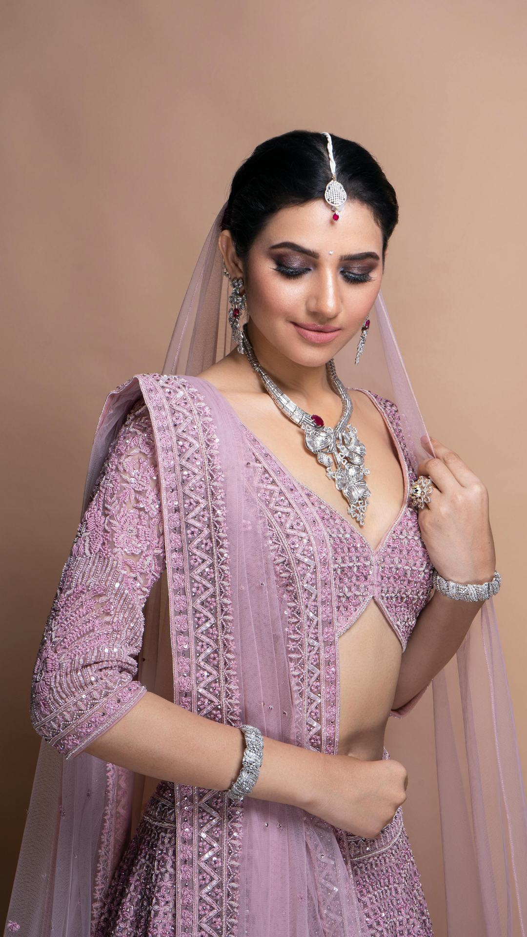 Ethnic Hover